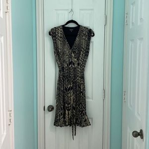 Wrap dress, print, new, unworn, belted tie